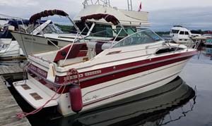 1987 Sea Ray 268 Sundancer with Aluminum tandem axle trailer for sale in the Bobcaygeon Ontario area by Ontario Marine boat and yacht brokers.