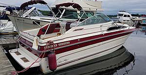 1987 Sea Ray 268 Sundancer with Aluminum tandem axle trailer for sale in the Bobcaygeon Ontario area by Ontario Marine boat and yacht brokers.