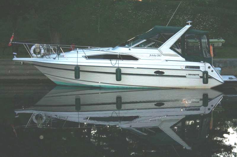 1990 Cadorette 280 Holiday for sale in the Lindsay area north east of Toronto, Ontario, Canada.