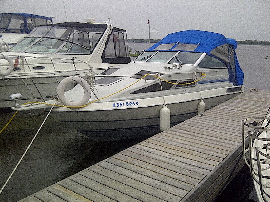 1991 Campion 230 Victoria aft cabin cruiser for sale in the Lindsay are northeast of Toronto Ontario Canada.