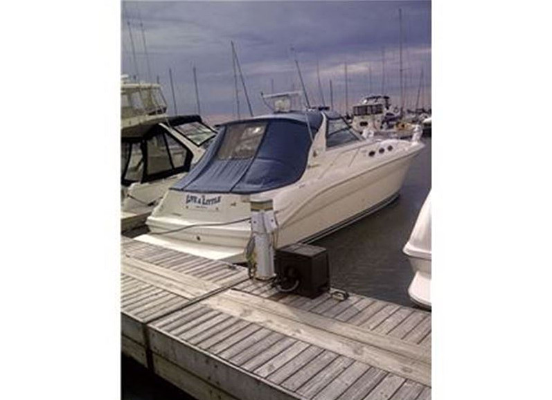 1995 SEARAY 370 SUNDANCER USED POWER BOAT FOR SALE IN THE HAMILTON AREA OF LAKE ONTARIO WEST OF TORONTO, ONTARIO, CANADA