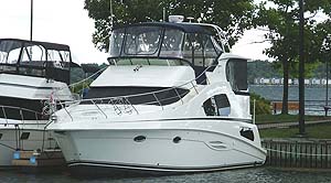 2003 SILVERTON 39 MOTOR YACHT FOR SALE IN COBOURG ONTARIO, CANADA.