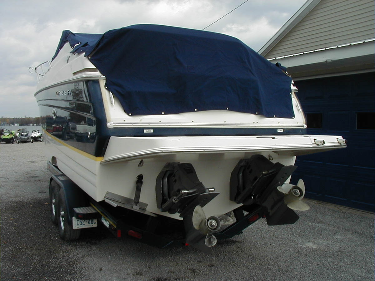 2005 Regal 2765 Commodore for sale in the Lindsay area northeast of Toronto, Ontario, Canada.