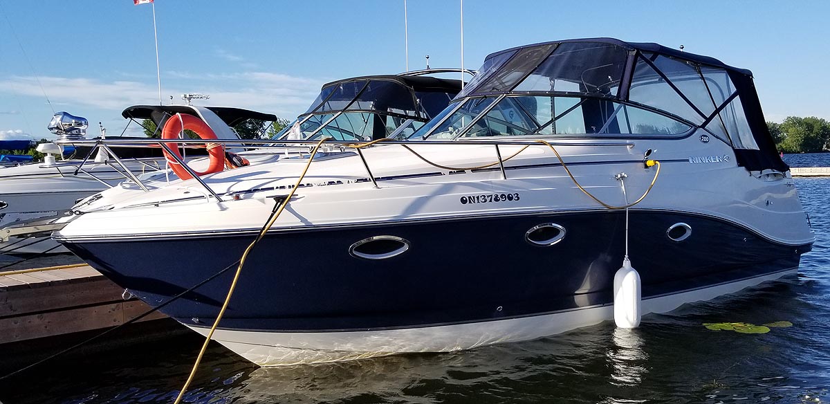 2008 RINKER 280 FOR SALE IN THE TRENTON AREA EAST OF TORONTO, ONTARIO, CANADA SIMILAR TO THE 2007, 2009 AND 2010 MODELS.